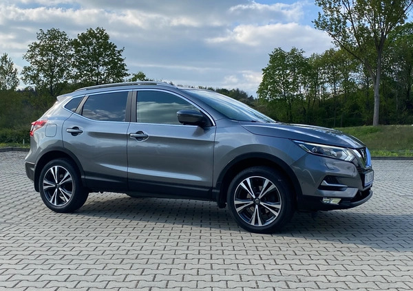 Nissan Qashqai cena 82900 przebieg: 87000, rok produkcji 2019 z Kielce małe 631